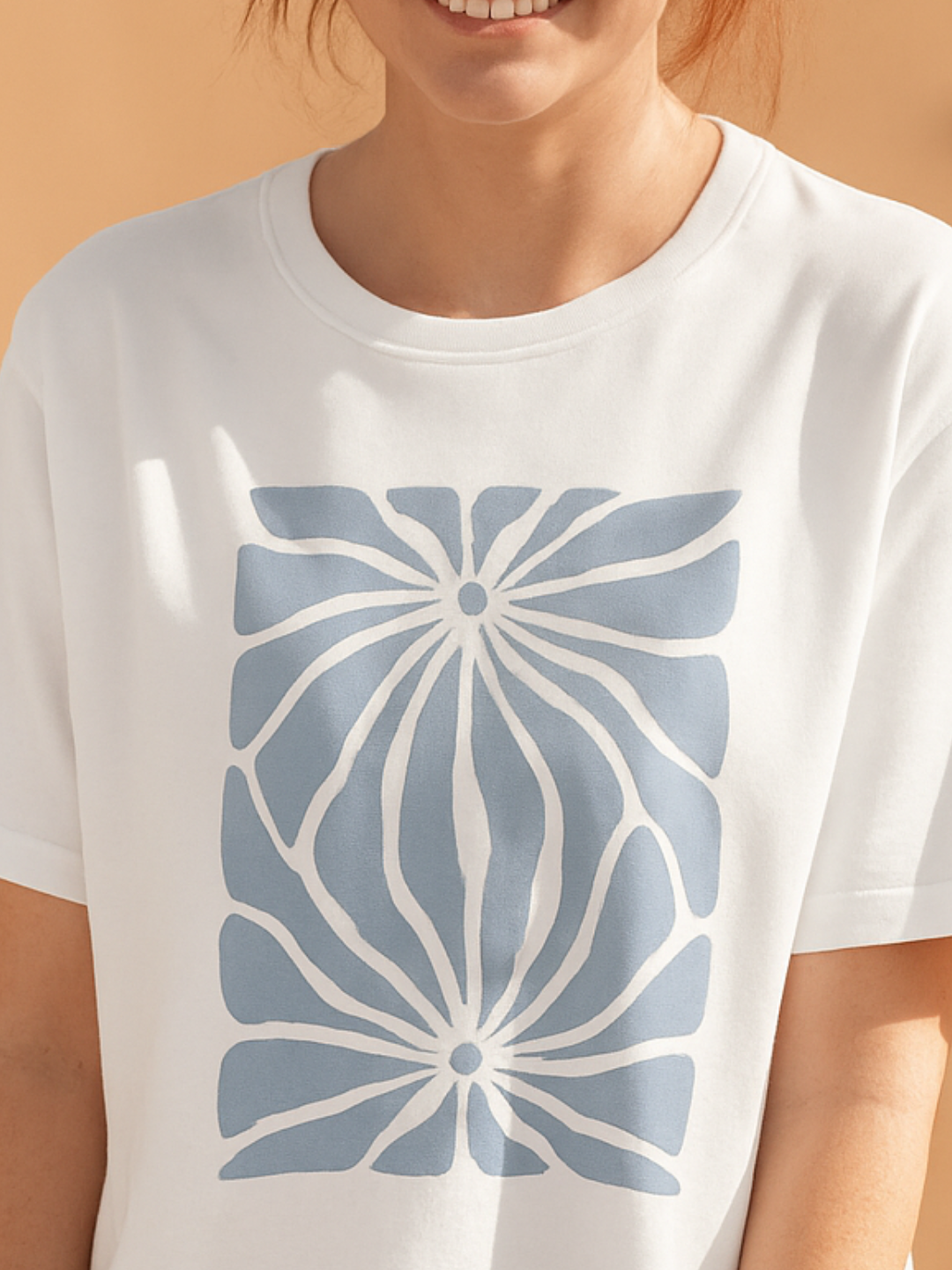 Unisex Oversized Printed T-Shirt_white color