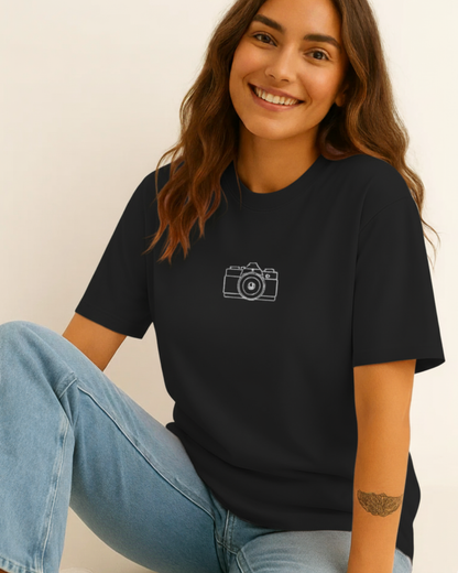 black womens-casual-camera-icon-tee