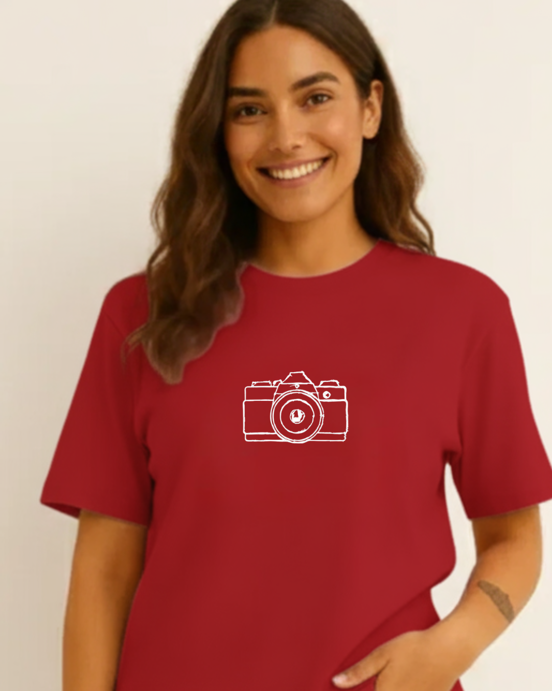 red womens-casual-camera-icon-tee