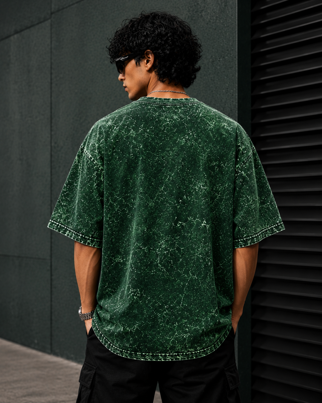 unisex bottle green acid wash oversized T-shirt made from 100% cotton with 240 GSM heavyweight breathable fabric, featuring a premium vintage washed finish and relaxed streetwear fit from white bear brandtle gree